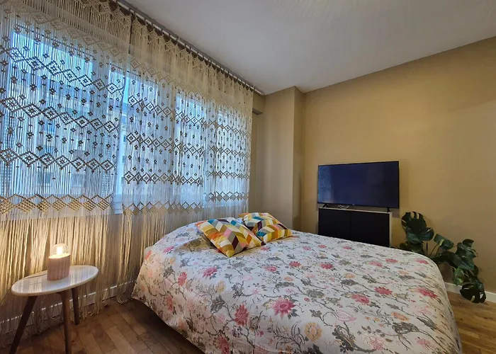 Camaieu Hypercentre Parking Prive